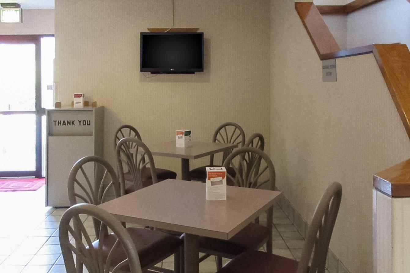 Quality Inn Lavonia Exterior photo